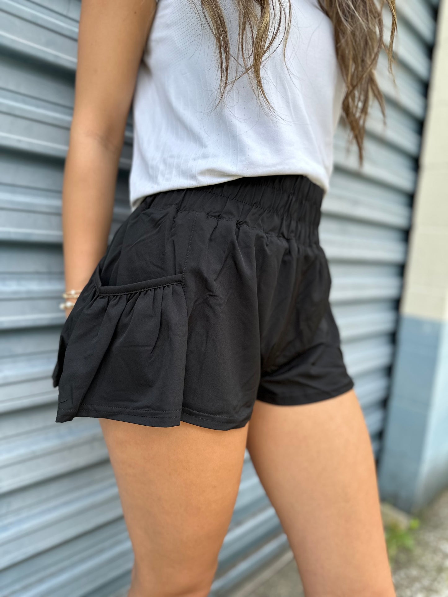 Mono B freely shorts
