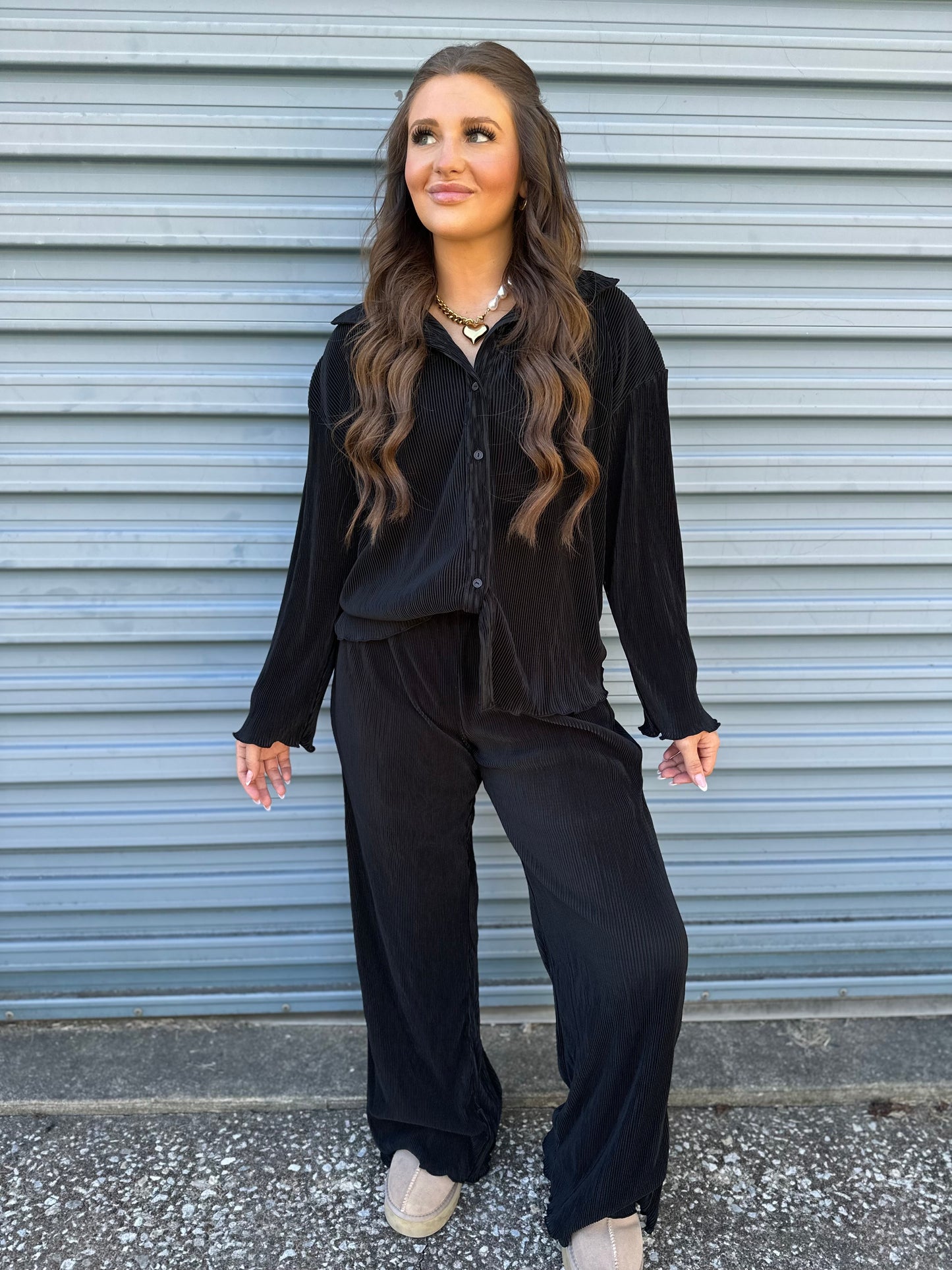 Onyx pleated set