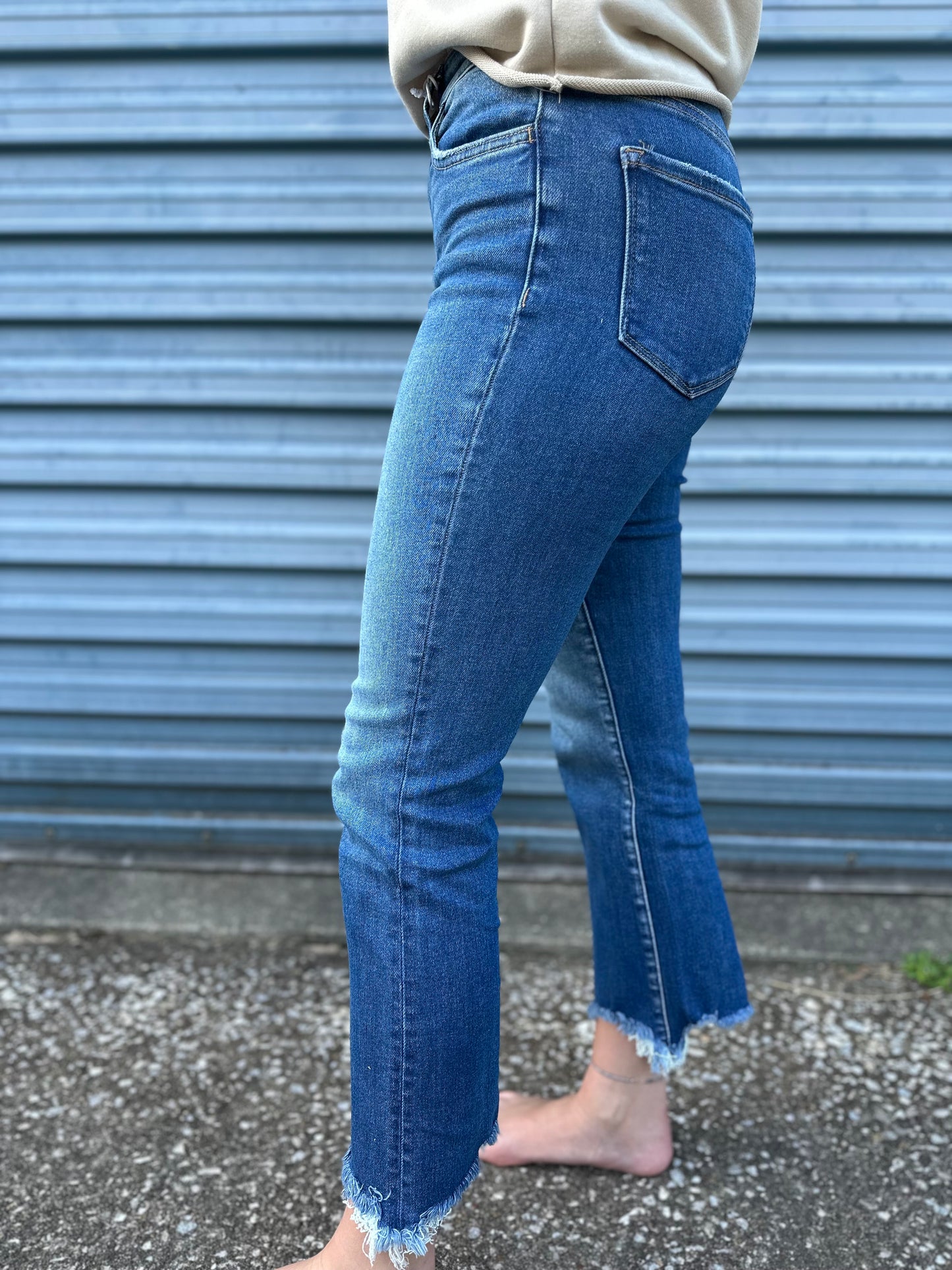 Raw Edge Classic Blues