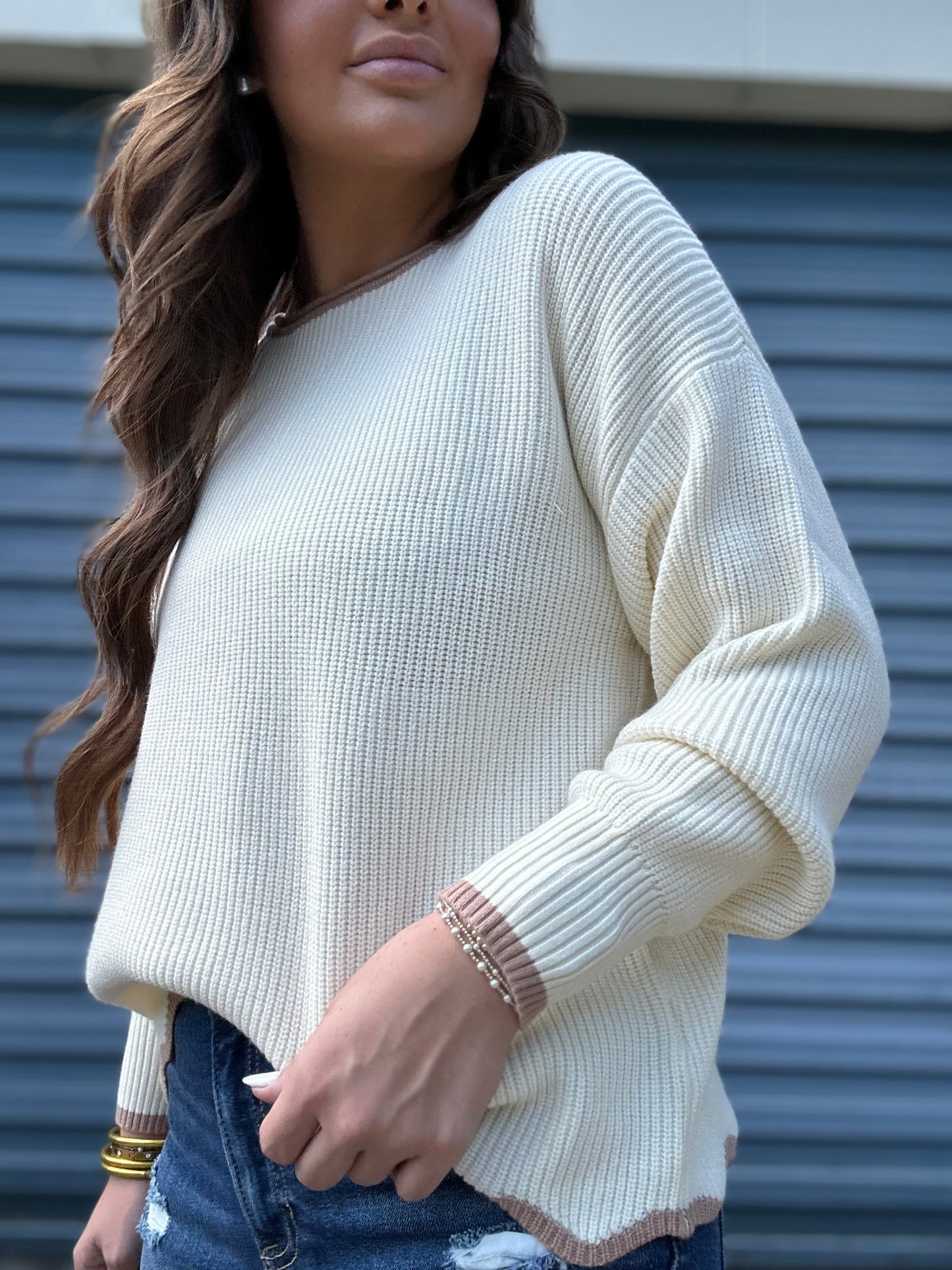 Wavy Edge Beige Pullover