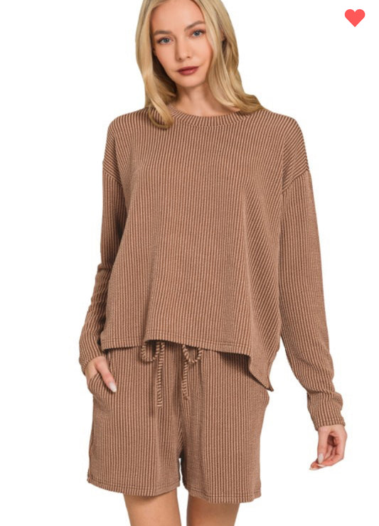 Sassy ribbed SET | THURSDAY STEAL