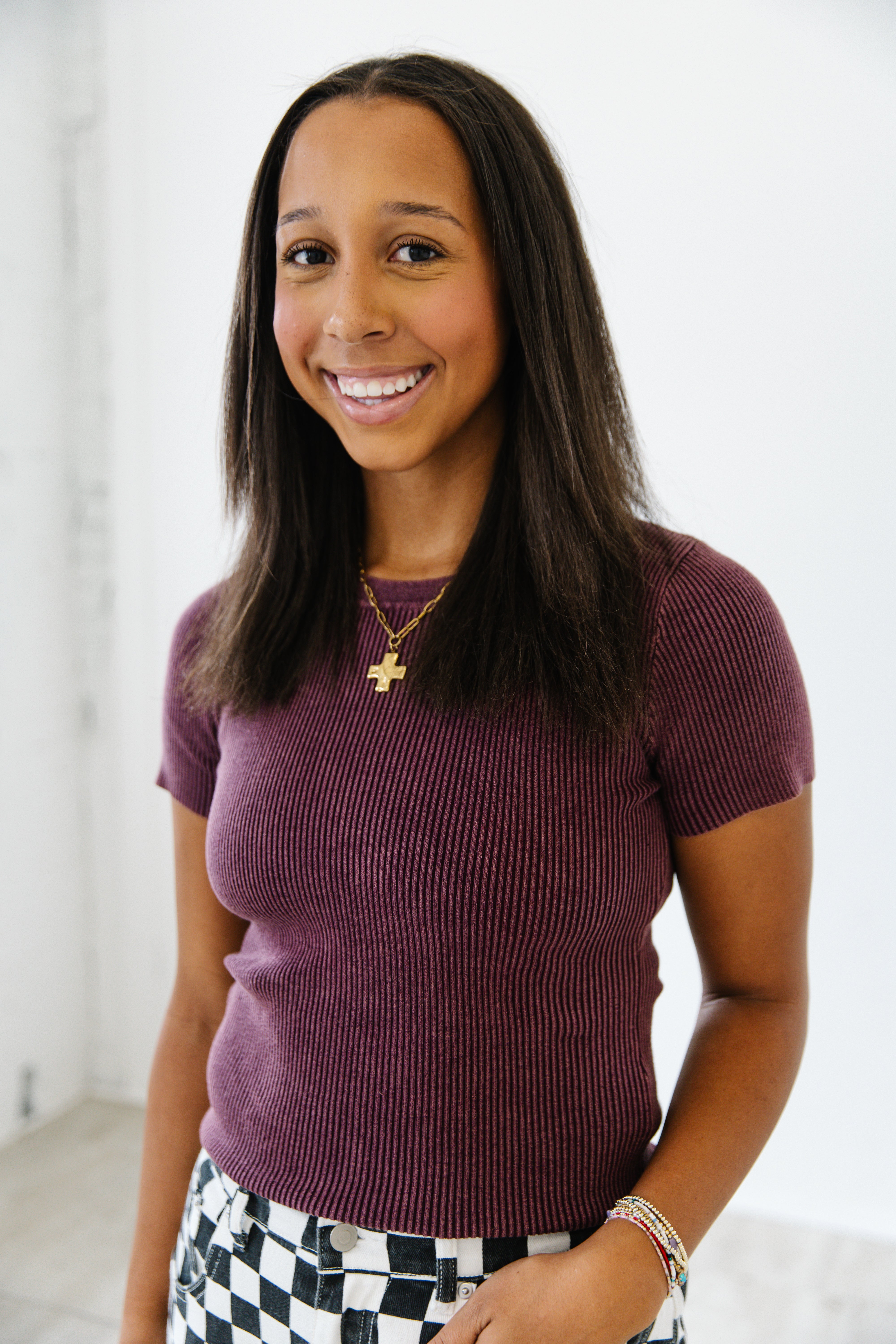 Bree Basics Ribbed Tee| Maroon