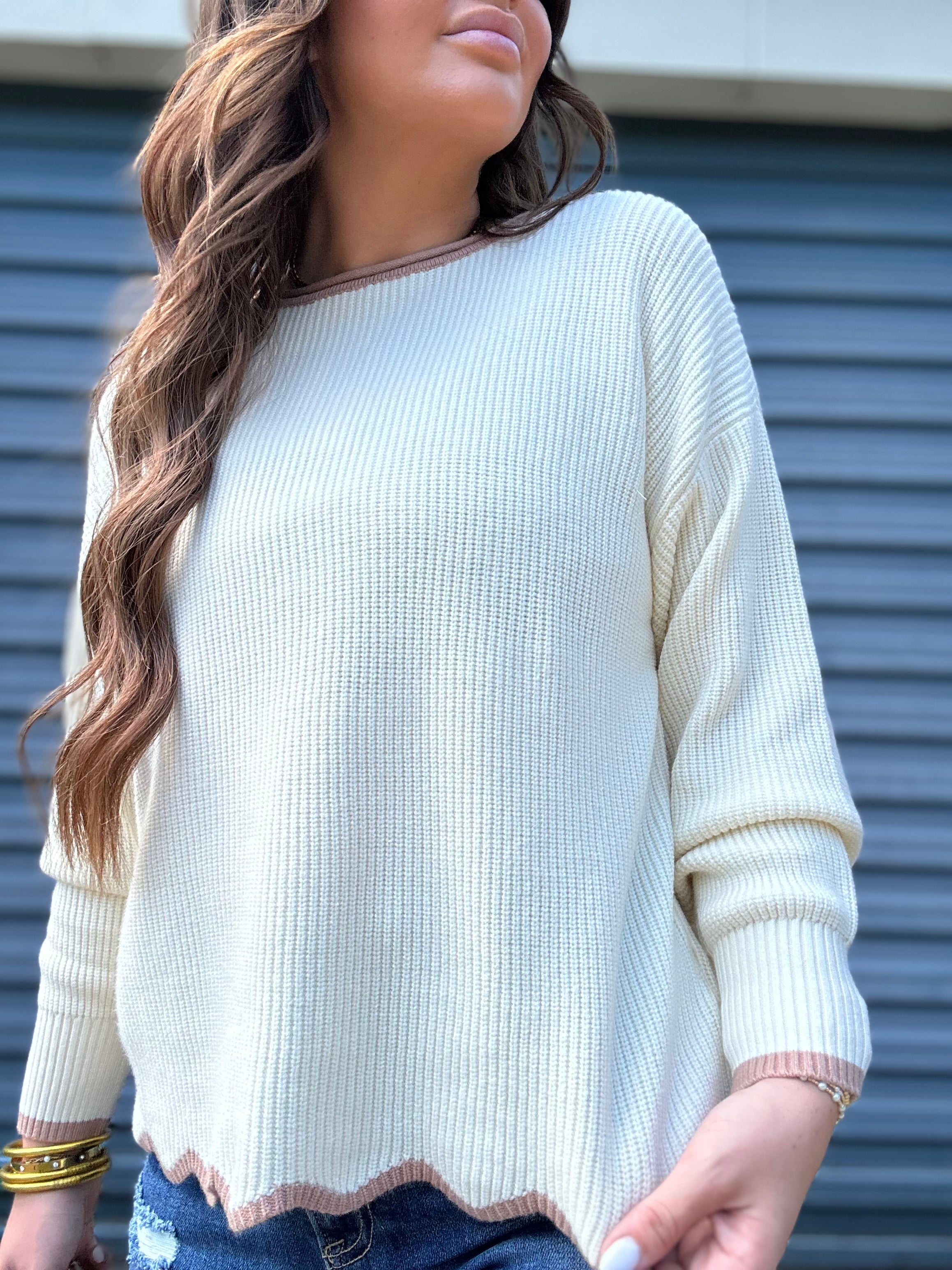 Wavy Edge Beige Pullover