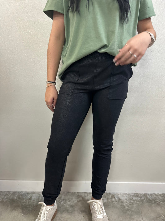 Pebble Mono B Joggers