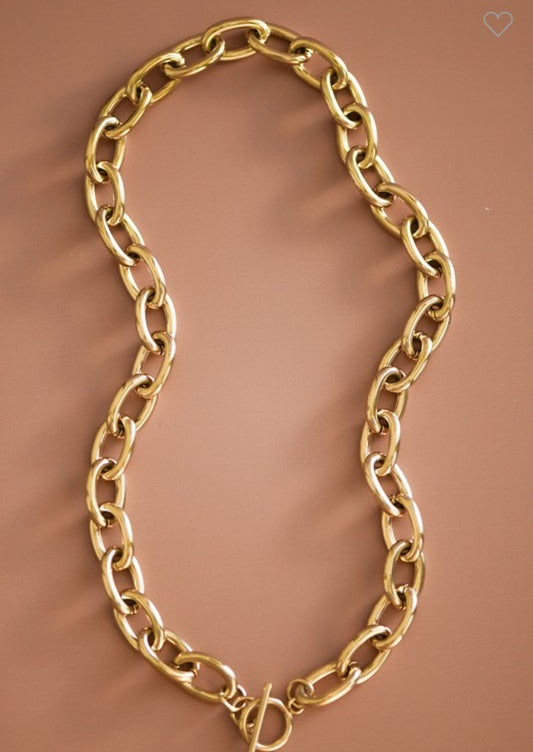 Chunky oval smooth chain necklace