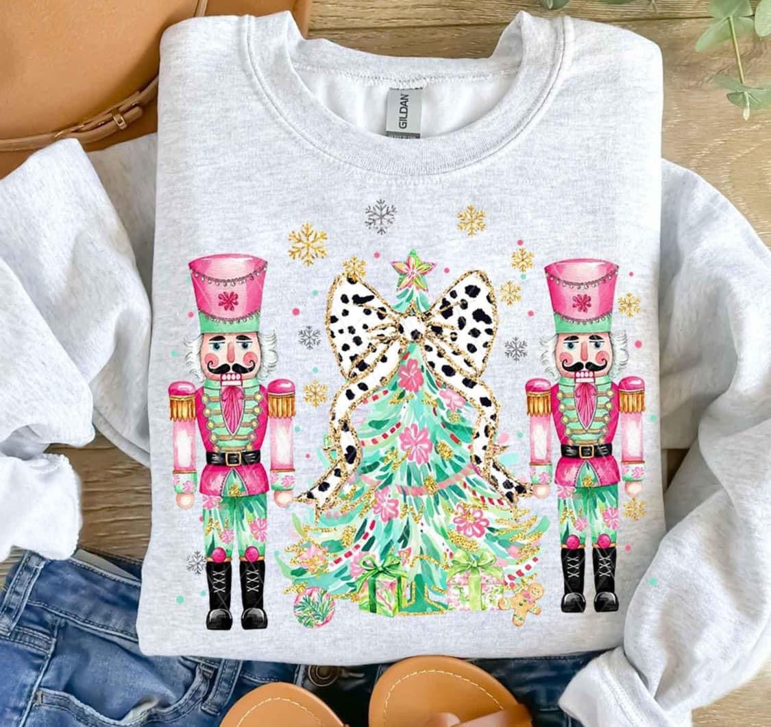 Nutcrackers pullover