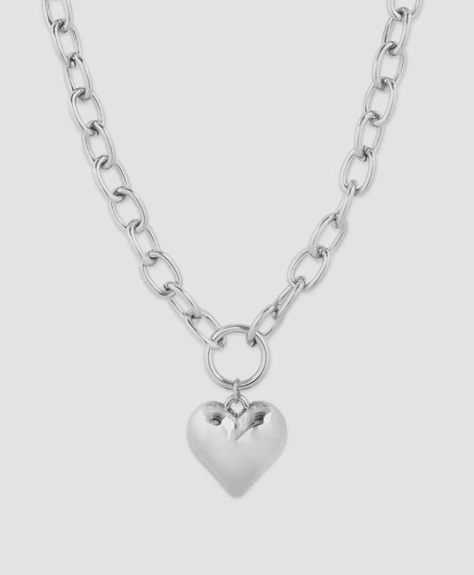 Chunky heart chain necklace