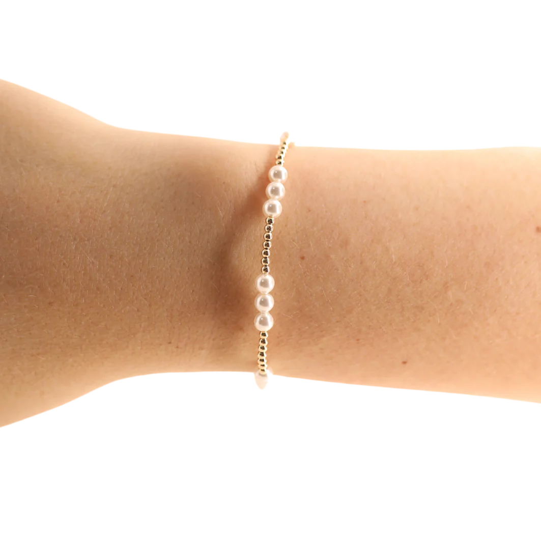 ILY pearl bracelet