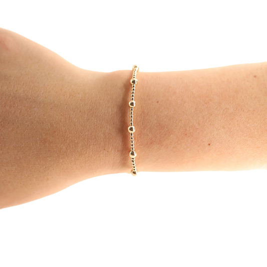 June bracelet in gold